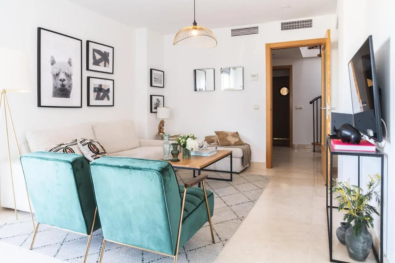 Pacificio Beachfront Daire Málaga